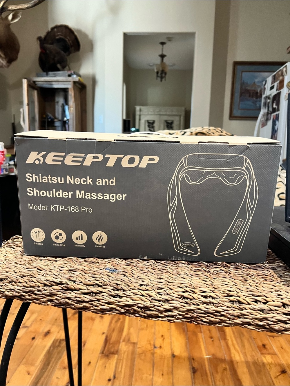 KTP-168 Pro Shiatsu Neck and Shoulder Massager - Black